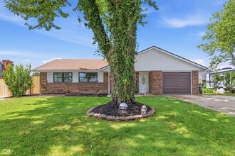 Building Photo - 234 Meadow Ln