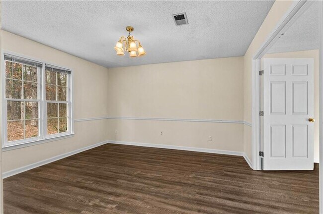 Building Photo - 2155 Southbrook Ridge NW