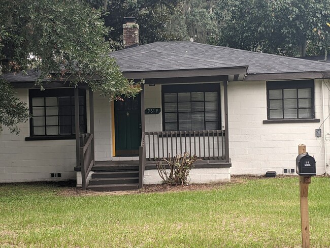 Building Photo - 2619 Carmel Ave