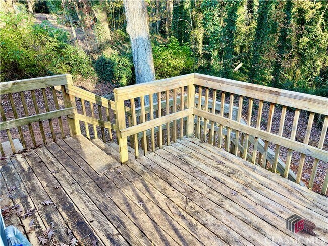 Building Photo - 115 Altarstone Dr