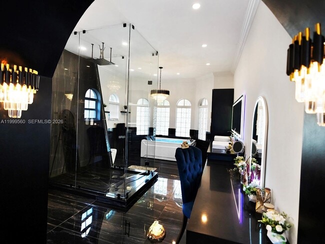 Building Photo - 4860 SW 161st Ln