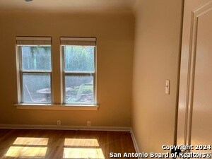 Building Photo - 224 E Rosewood Ave