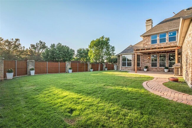 Building Photo - 5327 Elm Spring Ln