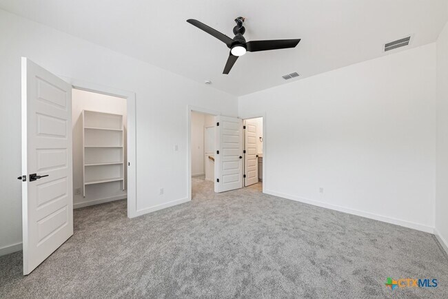 Building Photo - 158 S Academy Ave