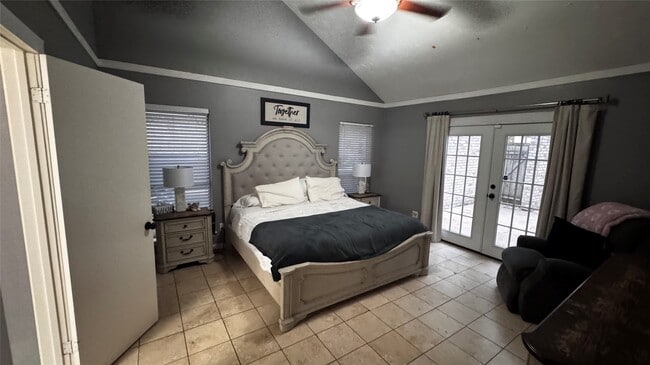 Building Photo - 21418 Park Mt Dr