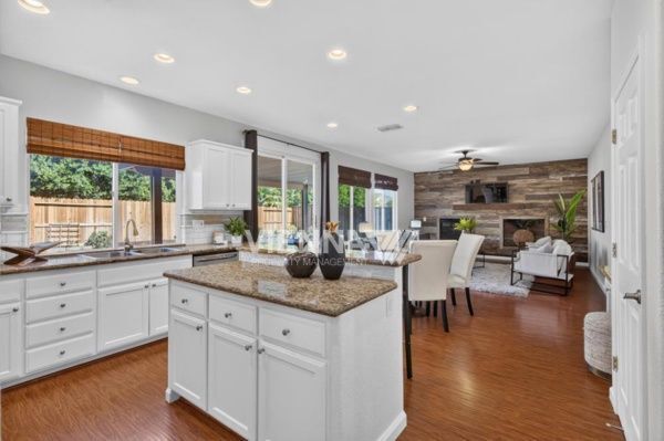 Building Photo - 3180 Mount Tamalpais Dr