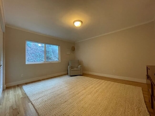 Building Photo - 3 Bed-2 Bath Single Story Home in the desired Windsor Hills neighborhood of La Mesa