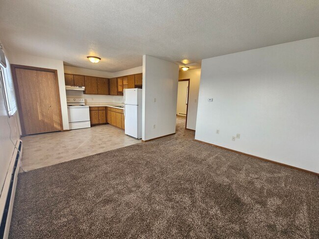 Building Photo - 2461 5th Ave