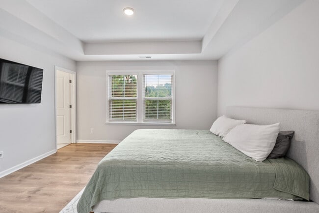 Building Photo - 214 Maidstone Trail