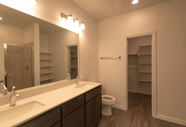 Building Photo - 3620 Hawker Wy