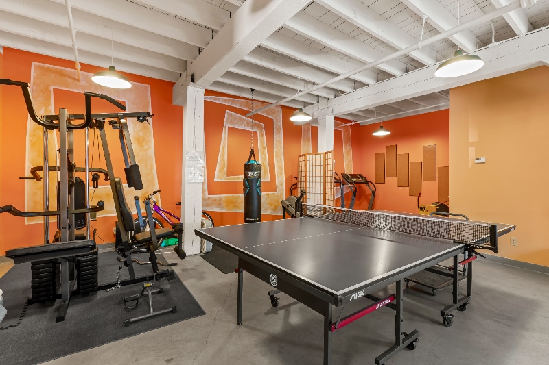 Building Photo - 18 Park St