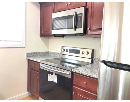 Building Photo - 7-15-17 Callender St