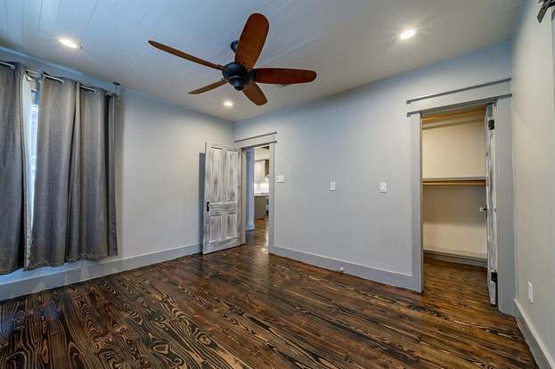 Building Photo - 1306 Tabor St