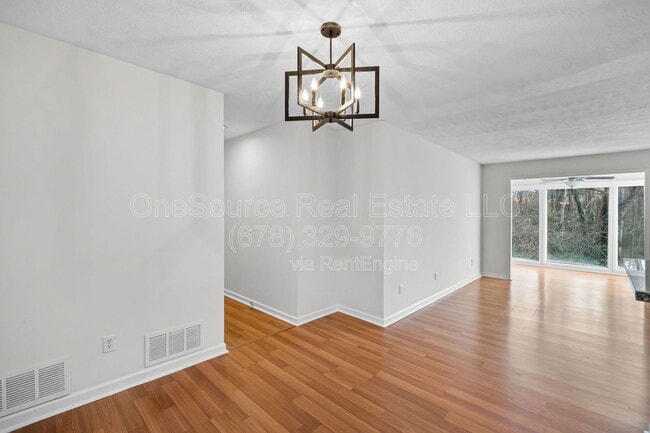 Building Photo - 1809 Augusta Dr