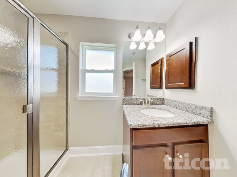 Building Photo - 73 Tucuman St