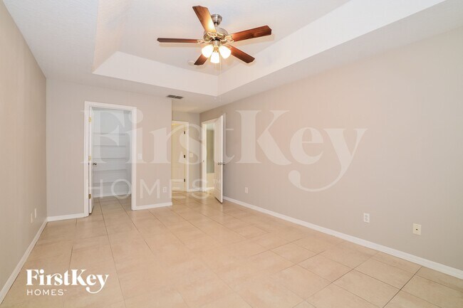 Building Photo - 13219 Lakewind Dr