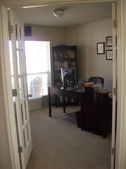 Building Photo - 11218 Bold Forbes