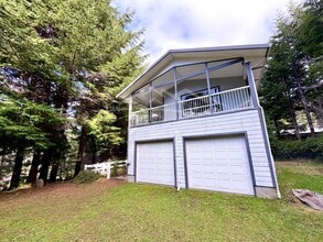 Building Photo - 70051 Stage Rd