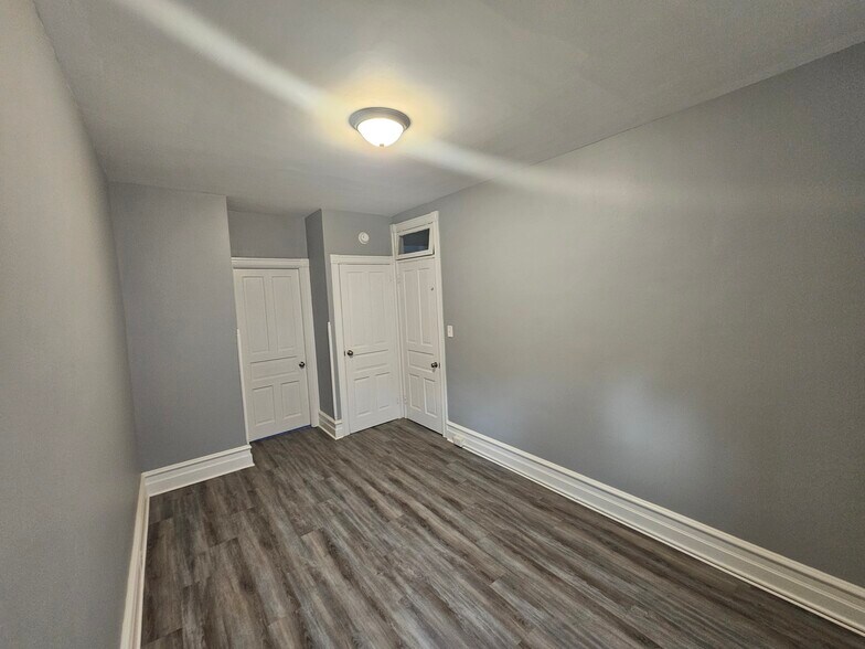 Building Photo - 1650 Mineral Spring Rd