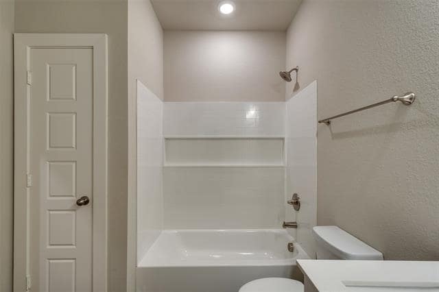Building Photo - 619 Harvest Moon Dr