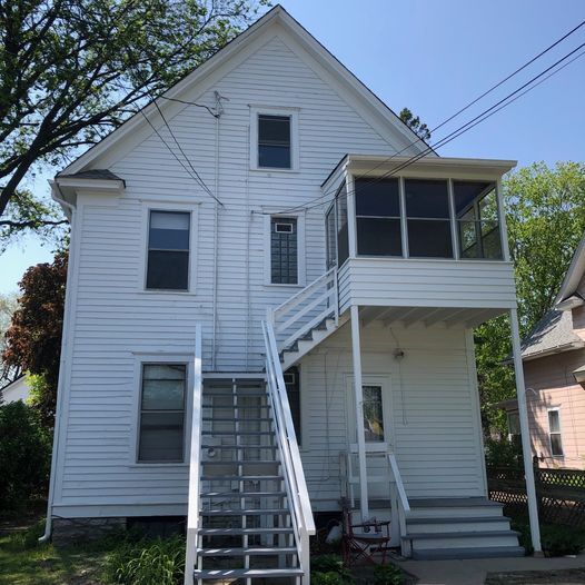 Building Photo - 1713 Tyler St NE