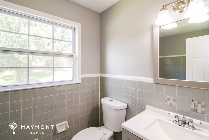 Building Photo - 4451 Greenleaf Cir SW