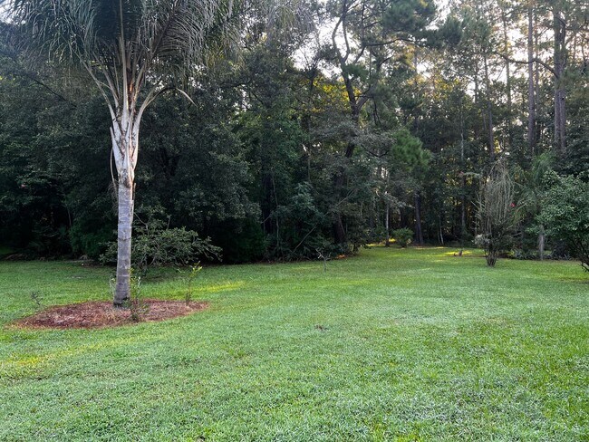 Building Photo - Charming 3-Bedroom Home on 2 Acres – Lands...