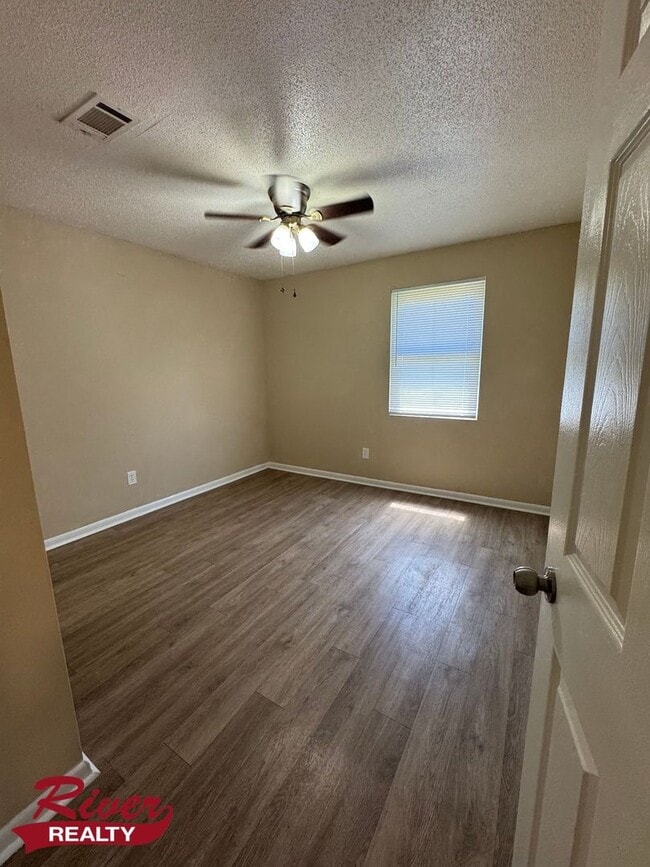 Building Photo - 3 Bedroom House in Hephzibah, Georgia
