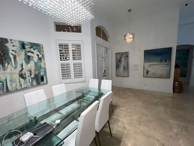 Building Photo - 5283 SW 33rd Way