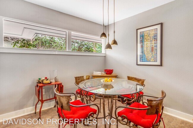 Building Photo - 3 br, 2 bath House - 724 Eventide Dr