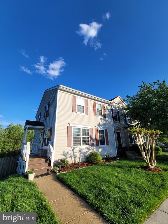 Building Photo - 14801 Rising Sun Ln