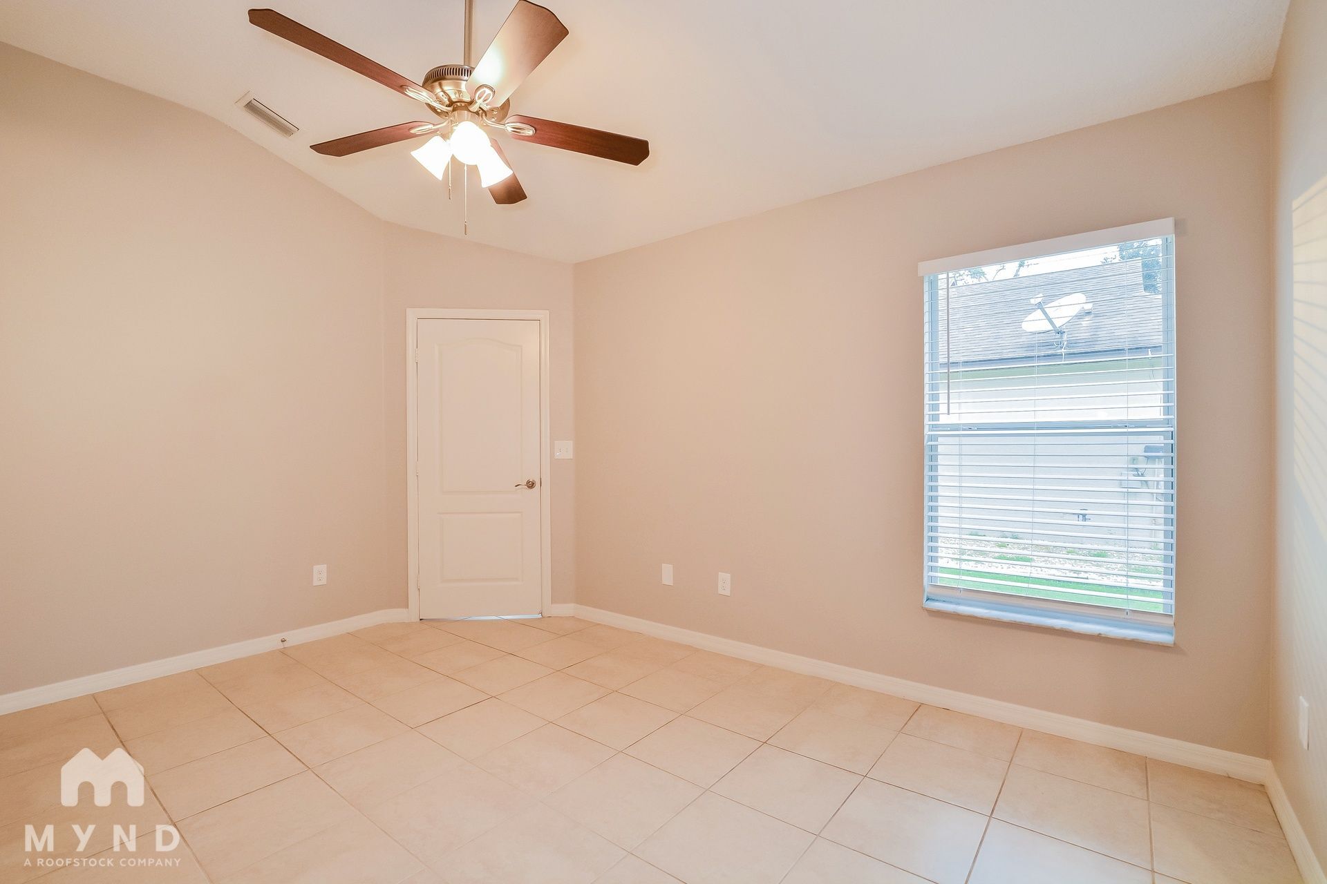 Building Photo - 2430 Princeton Ave