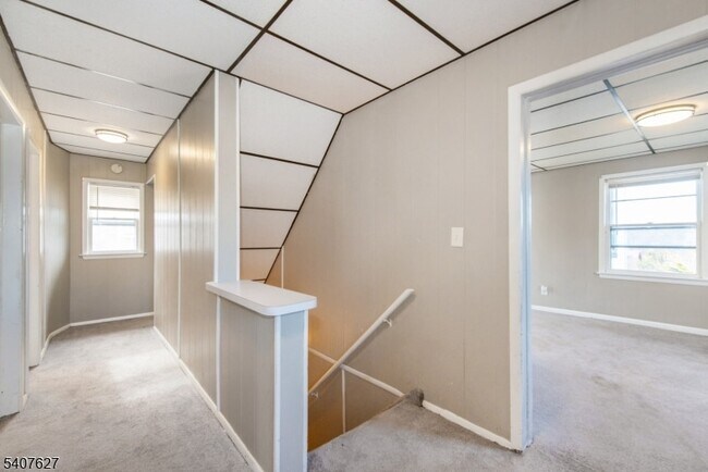 Building Photo - 106 Sadler Rd