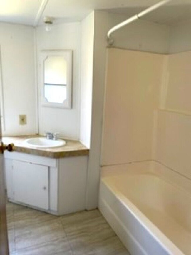 Building Photo - 106 133rd Street