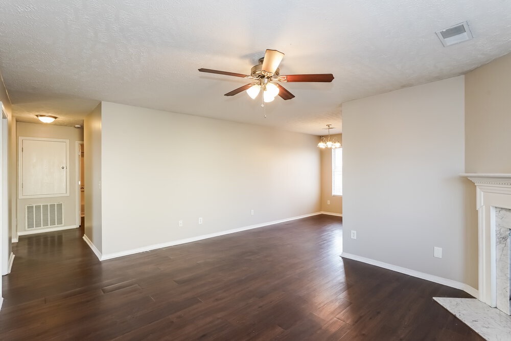 Building Photo - 2109 Carlton Ln