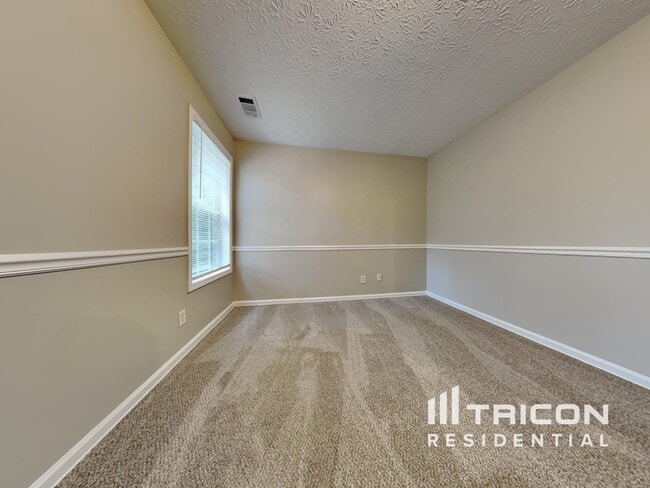 Building Photo - 3362 Kittery Dr SW
