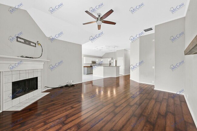 Building Photo - 6603 Fairlawn Dr