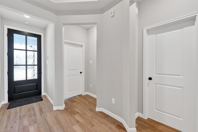 Building Photo - 27306 Ky Cv Ct