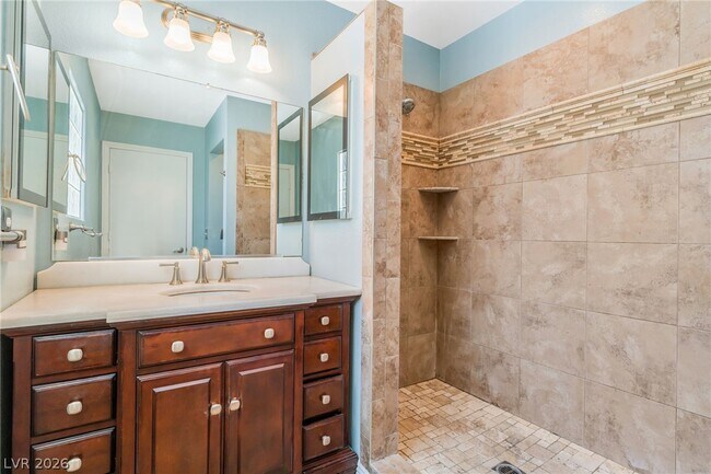 Building Photo - 3467 Blue Heather Dr