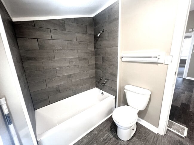 Building Photo - 1942 S 16th St