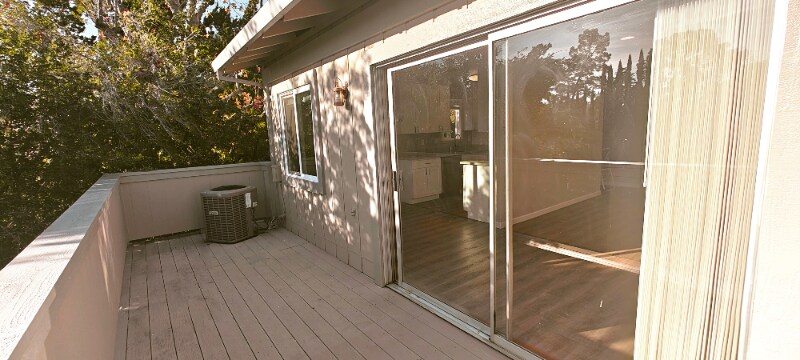 Building Photo - 1079 Mohr Ln