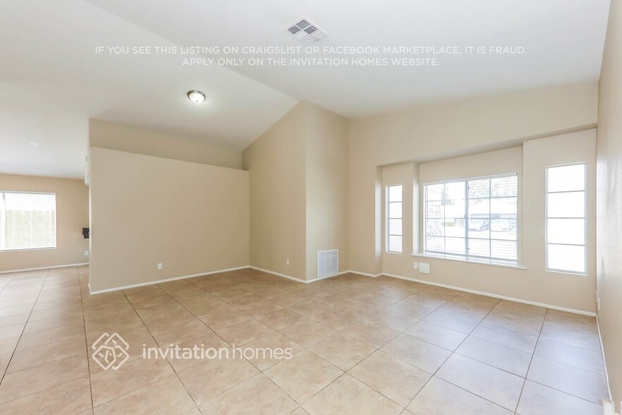 Building Photo - 39928 Snow Gum Ln