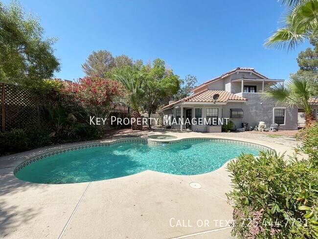 Building Photo - TWO STORY 4 BEDROOM WITH POOL NEAR SPRING ...