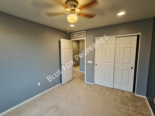 Building Photo - 10947 E Passion Flower Ln