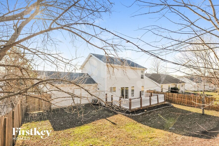 Building Photo - 209 Royallsprings Pkwy