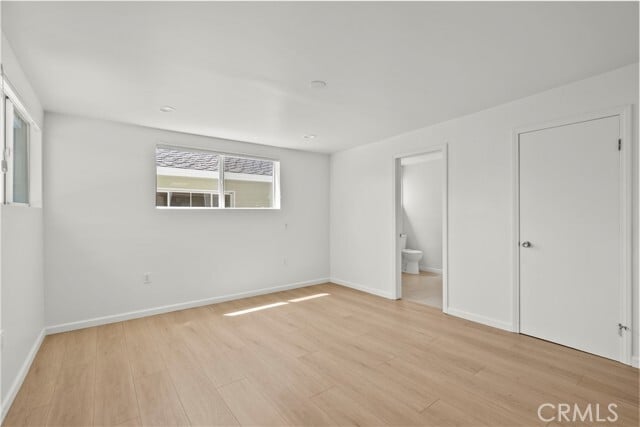Building Photo - 523 Meadows Dr