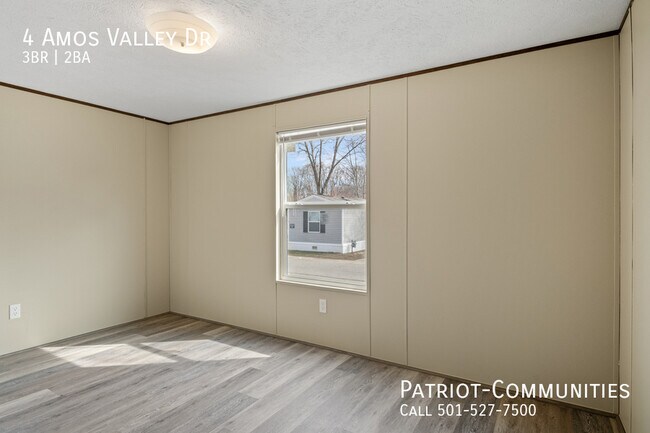 Building Photo - 4 Amos Valley Dr