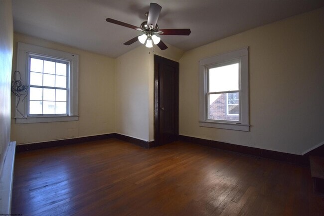 Building Photo - 662 Spruce St