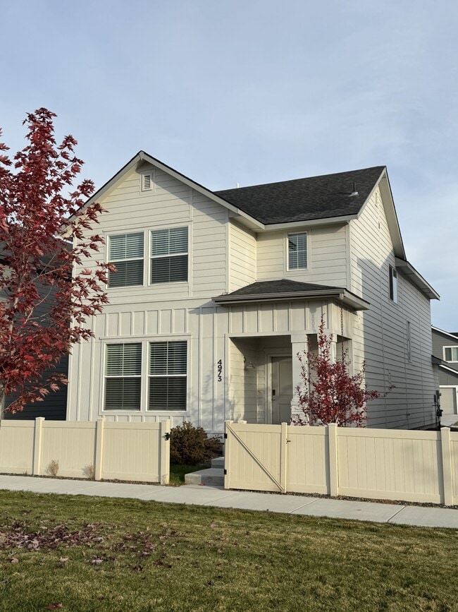 Building Photo - 4973 W Marysville St