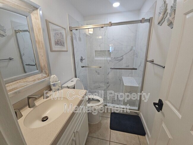 Building Photo - 90 Baybridge Dr
